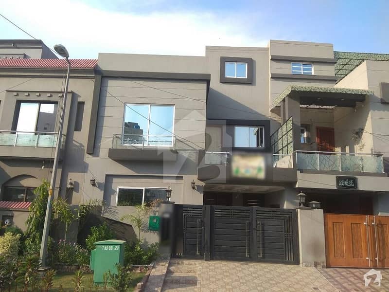 5 Marla House Available For Sale In Bahria Town