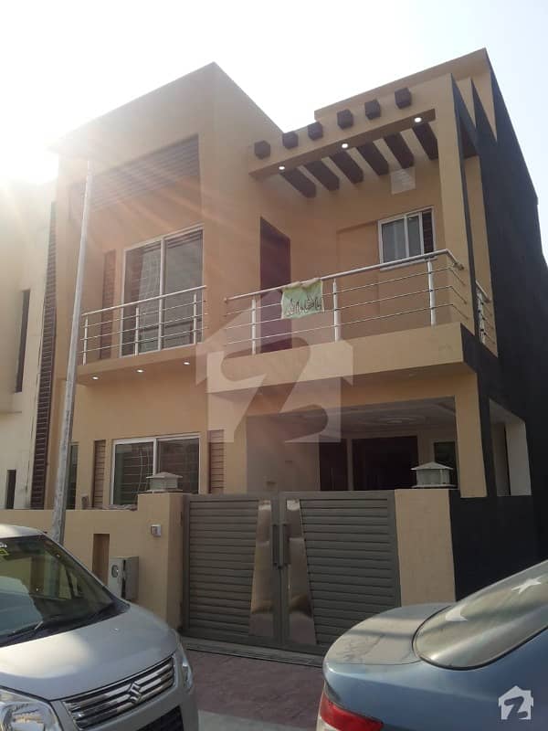 5 Marla Beautiful 4 Bed House For Rent In Ali Block Phase 8