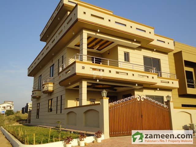 Corner House For Sale Corner House For Sale