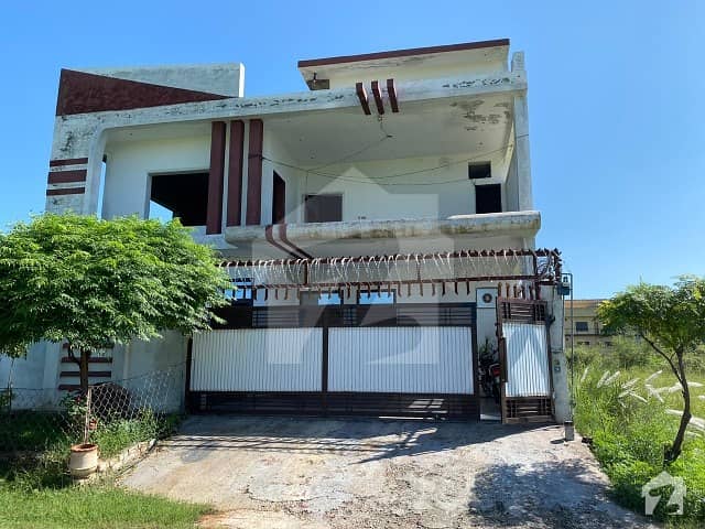 Good 2800  Square Feet House For Sale In E-18