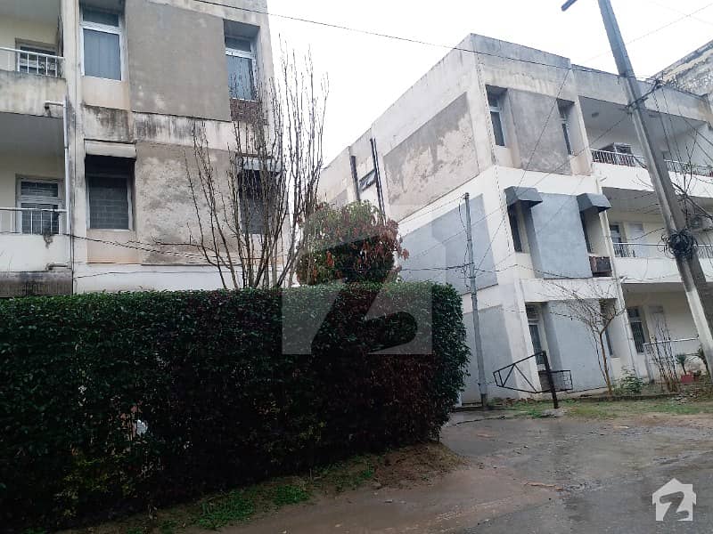Askari 2 Top Second Floor Flat Available For Sale