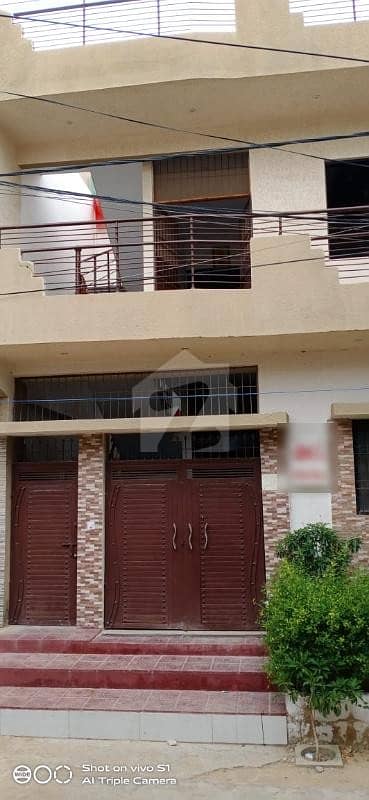 گلشنِ معمار - سیکٹر آر گلشنِ معمار گداپ ٹاؤن کراچی میں 8 کمروں کا 5 مرلہ مکان 1.35 کروڑ میں برائے فروخت۔