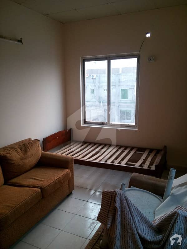 Separate Apartment Available In Model Town International Market