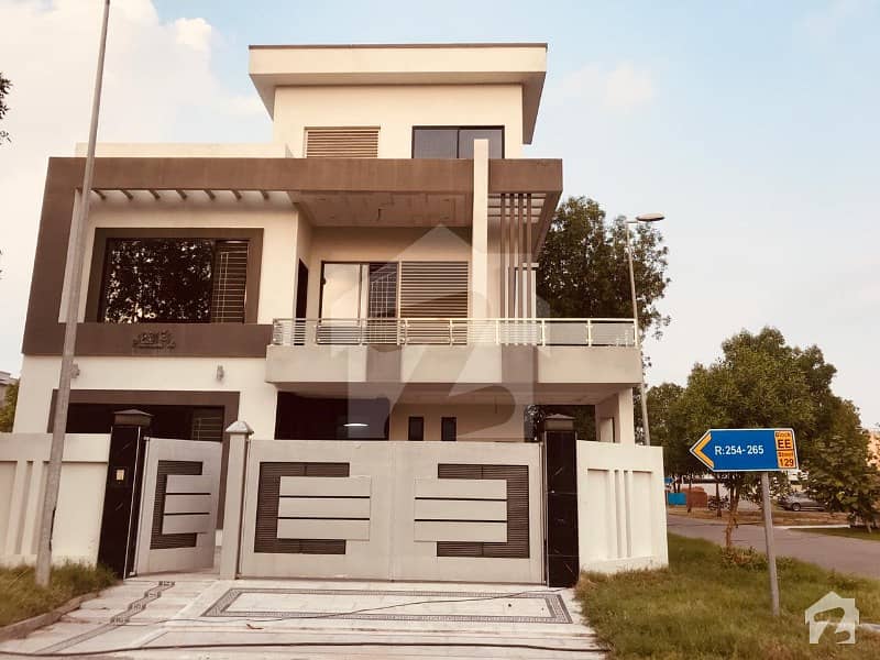 Corner Facing Park 11 Marla Brand New House For Sale In Ee  Block Of Citi Housing Gujranwala
