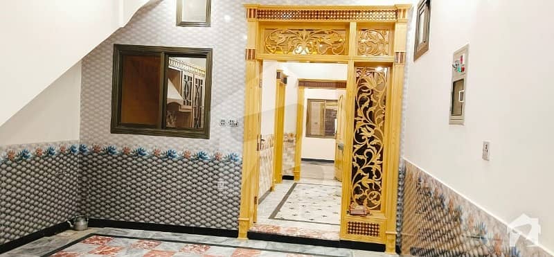 ارباب سبز علی خان ٹاؤن ورسک روڈ پشاور میں 6 کمروں کا 5 مرلہ مکان 1.4 کروڑ میں برائے فروخت۔