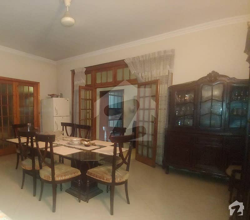 3 Kanal Independent House For Rent 3 Kanal Independent House For Rent