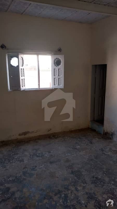 Upper Portion Of 540  Square Feet In North Karachi For Rent