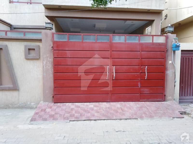 Good 6 Marla House For Sale In Garden Town