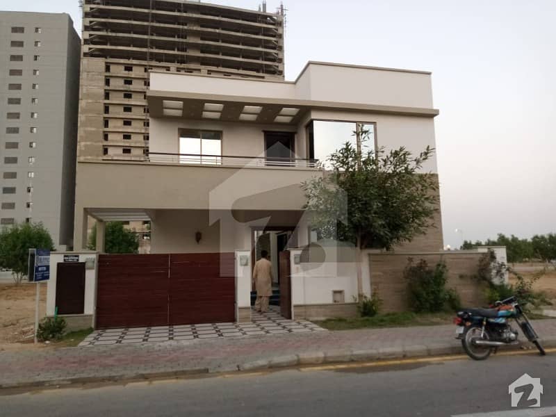 بحریہ ٹاؤن - پریسنٹ 1 بحریہ ٹاؤن کراچی کراچی میں 5 کمروں کا 11 مرلہ مکان 3.5 کروڑ میں برائے فروخت۔