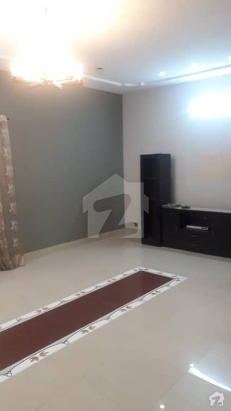 400 Sq Yds Maintained Bungalow For Sale In Bahadurabad Karachi