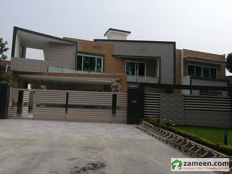 12 Beds Contemporary Lavish House For Sale In E7 Islamabad 12 Beds Contemporary Lavish House For Sale In E7 Islamabad