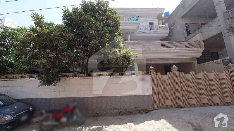 Luxury House In The Most Secure Locality In Wah Gardens