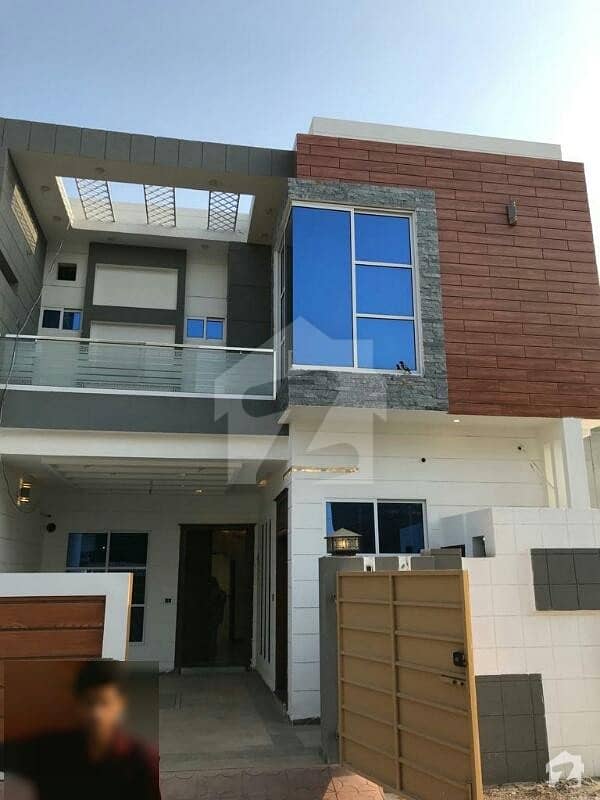 6 Marla Double Storey luxurious Brand New Beautiful Interior design House for Sale