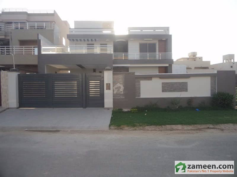 Double Storey House For Sale In Model Town Multan