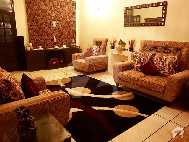 ایف ۔ 11/4 ایف ۔ 11 اسلام آباد میں 7 کمروں کا 1 کنال مکان 7 کروڑ میں برائے فروخت۔ ایف ۔ 11/4 ایف ۔ 11 اسلام آباد میں 7 کمروں کا 1 کنال مکان 7 کروڑ میں برائے فروخت۔