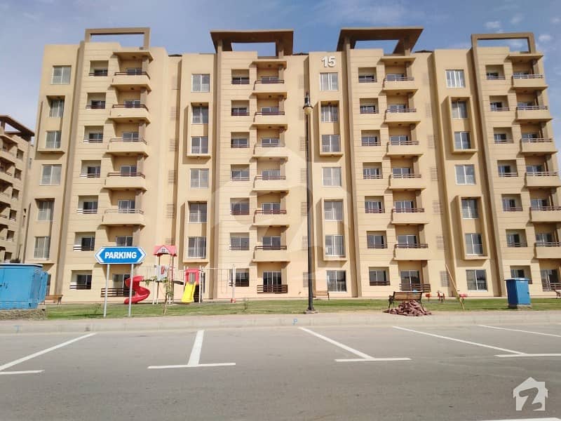 بحریہ اپارٹمنٹ بحریہ ٹاؤن کراچی کراچی میں 3 کمروں کا 10 مرلہ فلیٹ 1.26 کروڑ میں برائے فروخت۔