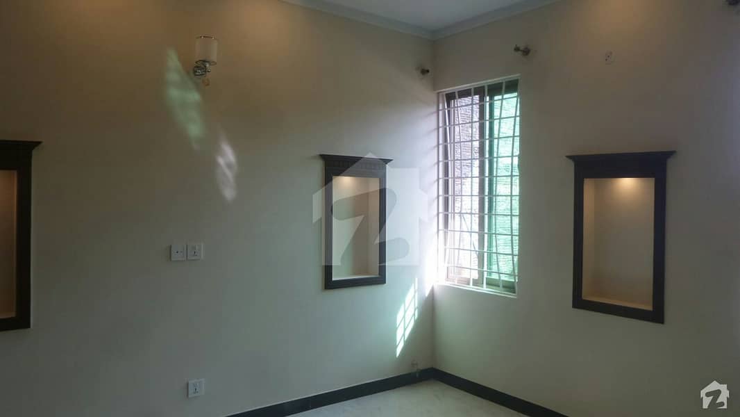 20 Marla Upper Portion For Rent In D-12