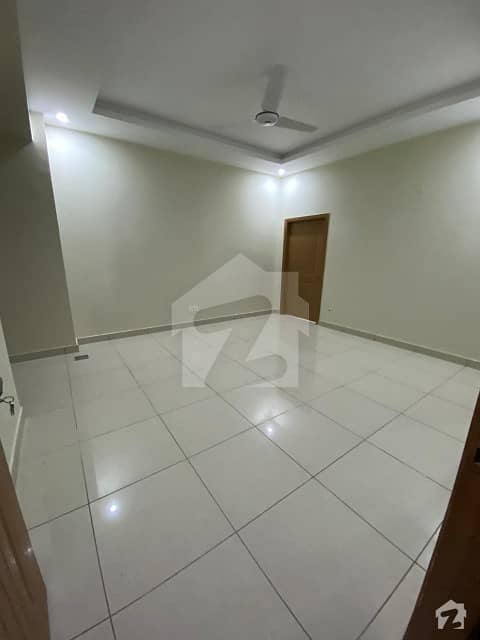Gulberg Green Islamabad Apartment For Sale