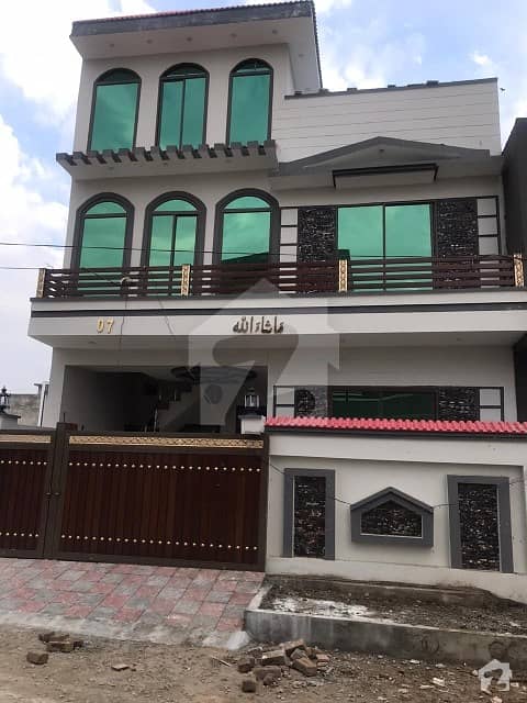 New City Phase II A Block Street  27 House No 07 For Sale