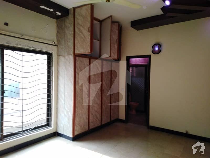 2 Marla Flat Ideally Situated In Punjab Coop Housing Society