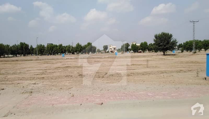 Ready To Build Very Good Location Plot For Sale In Jinnah Block