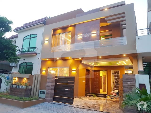 Bahria Town Phase 4  House For Sale