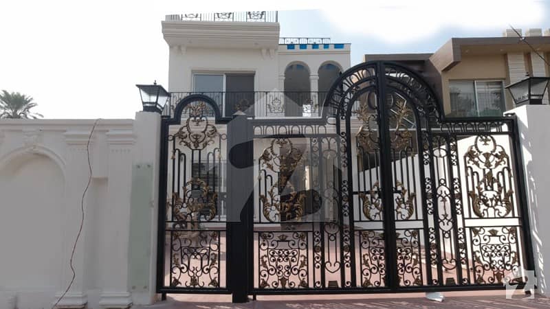 10 Marla Beautiful Royal Finished Bungalow Available In C Block Of Model Town Lahore