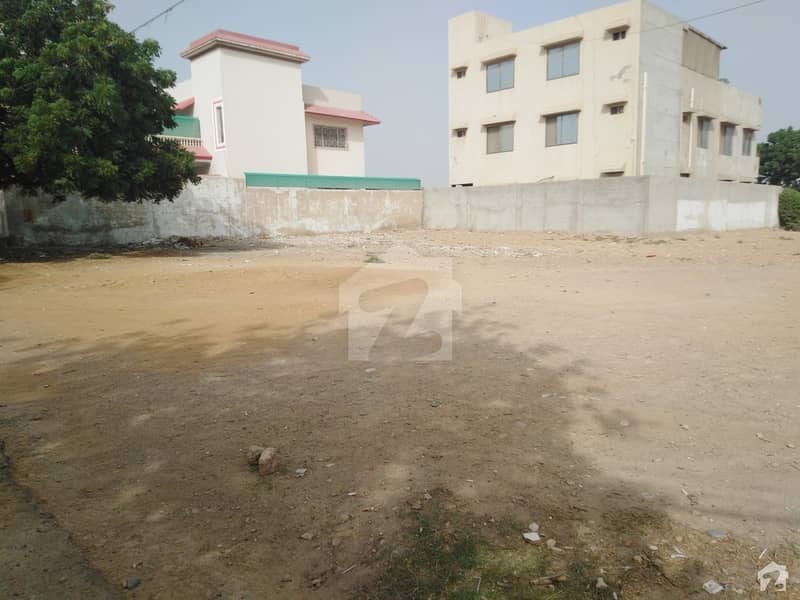 By Birth Commercial Plots Available For Sale In Gulshan-e-maymar Specially For Builders  Investors