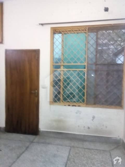 جوڈیشل کالونی لاہور میں 3 کمروں کا 7 مرلہ مکان 1.1 کروڑ میں برائے فروخت۔