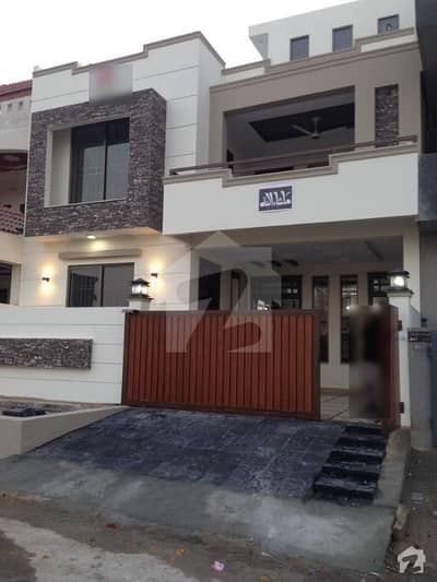 30x60 House Available For Sale 30x60 House Available For Sale