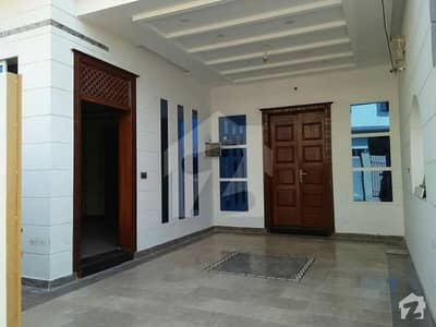 6 Marla Luxurious House For Rent In Outstanding Location