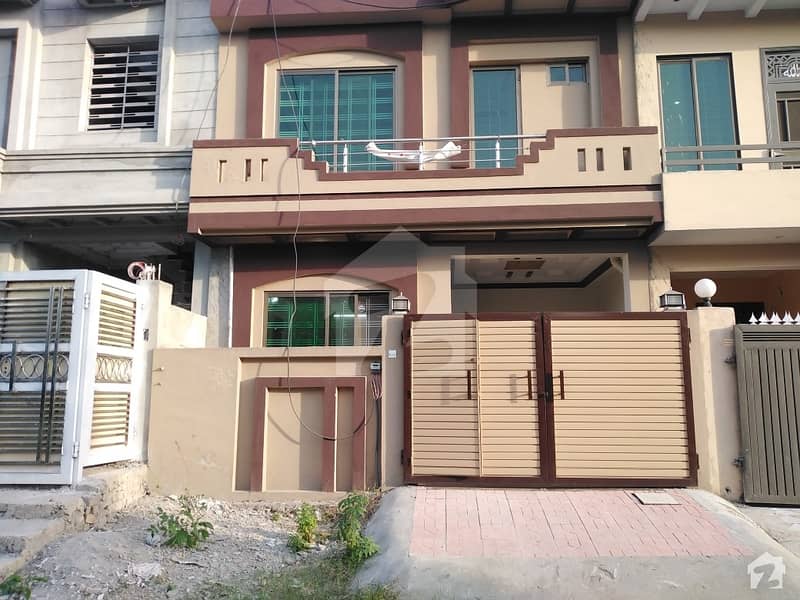Double Storey House Is Available For Sale in I-10/1