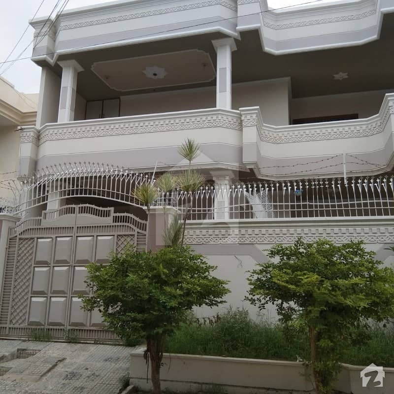 گلستانِِ جوہر ۔ بلاک 7 گلستانِ جوہر کراچی میں 6 کمروں کا 16 مرلہ مکان 4.25 کروڑ میں برائے فروخت۔