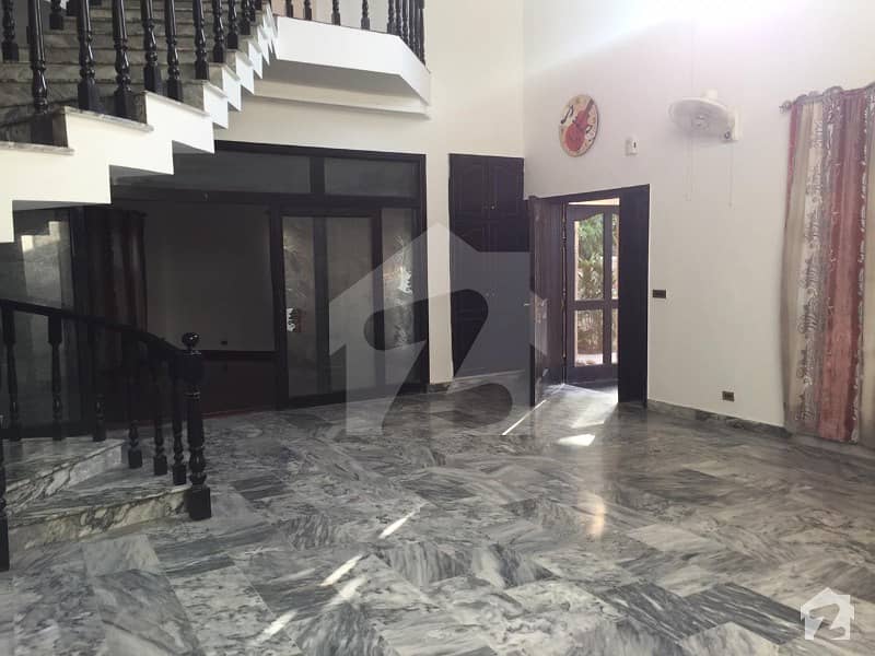 1 Kanal House Is Available On Rent In Dha Lahore