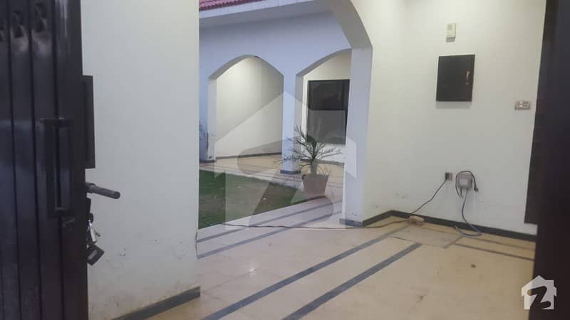 1800  Square Feet House Up For Rent In Shah Allah Ditta