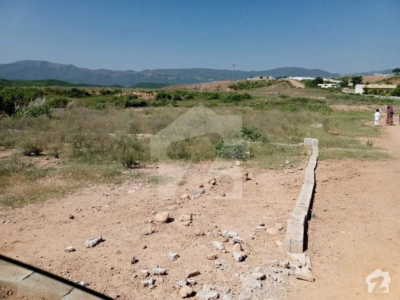40 Kanal Land Available For Sale 40 Kanal Land Available For Sale