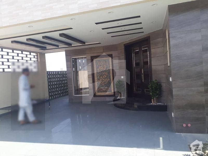 Sui Gas Society Phase I 1 Kanal Owner Slightly Used Modern Bungalow For Sale Sui Gas Society Phase I 1 Kanal Owner Slightly Used Modern Bungalow For Sale