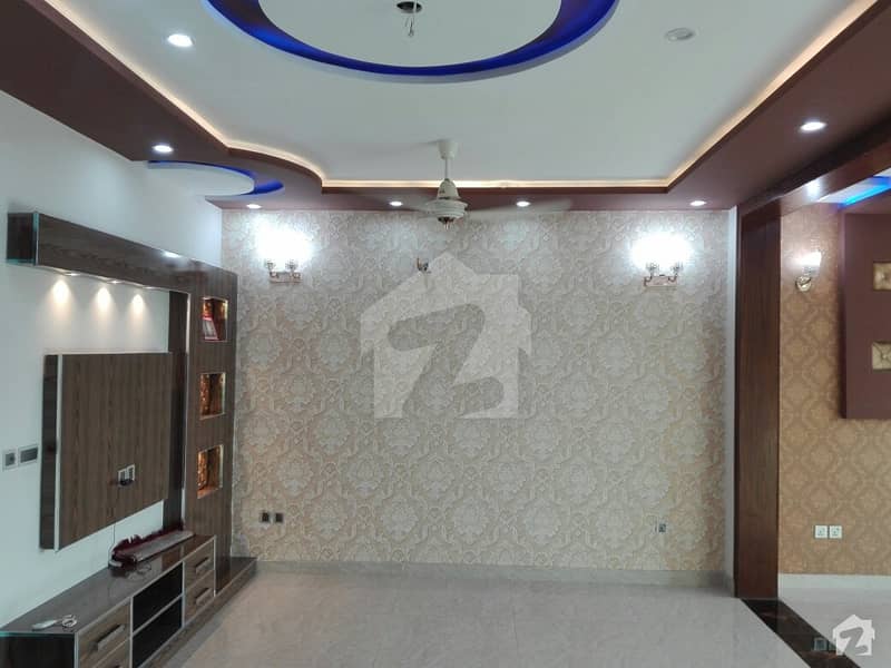 10 Marla House For Rent In Beautiful Bahria Town