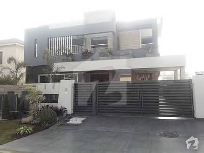 E-11 Kanal Beautiful Separately Ground Portion For Rent With 4 Car Parking E-11 Kanal Beautiful Separately Ground Portion For Rent With 4 Car Parking