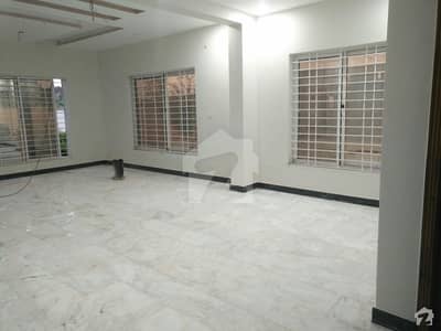 22 Marla House Situated In E-16 For Sale 22 Marla House Situated In E-16 For Sale