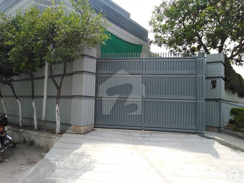 1 Kanal House For Sale In Beautiful Hayatabad 1 Kanal House For Sale In Beautiful Hayatabad