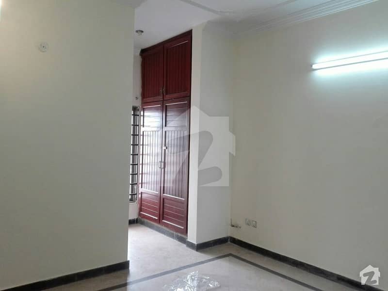 2100 Square Feet House Available For Rent In D-17