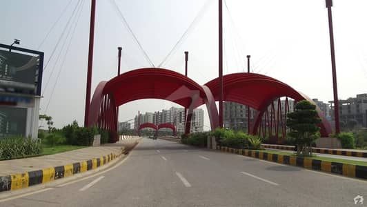 10 Kanal Farm House Available For Sale In Gulberg Greens 10 Kanal Farm House Available For Sale In Gulberg Greens
