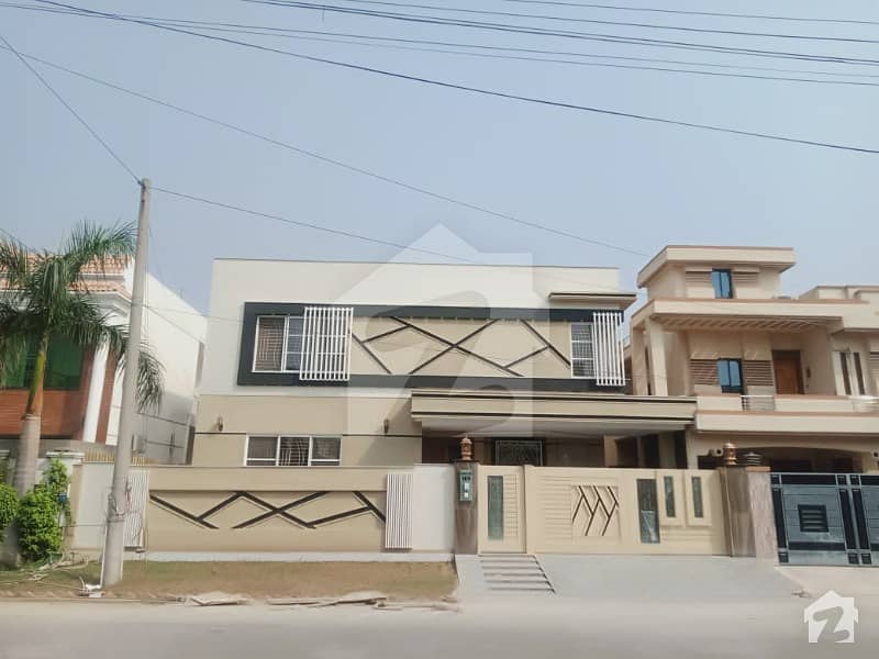 3600  Square Feet House Situated In Dc Colony For Sale