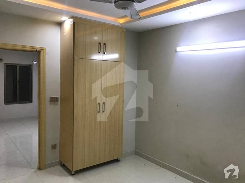 600 Square Feet Flat Available For Rent In Gulberg