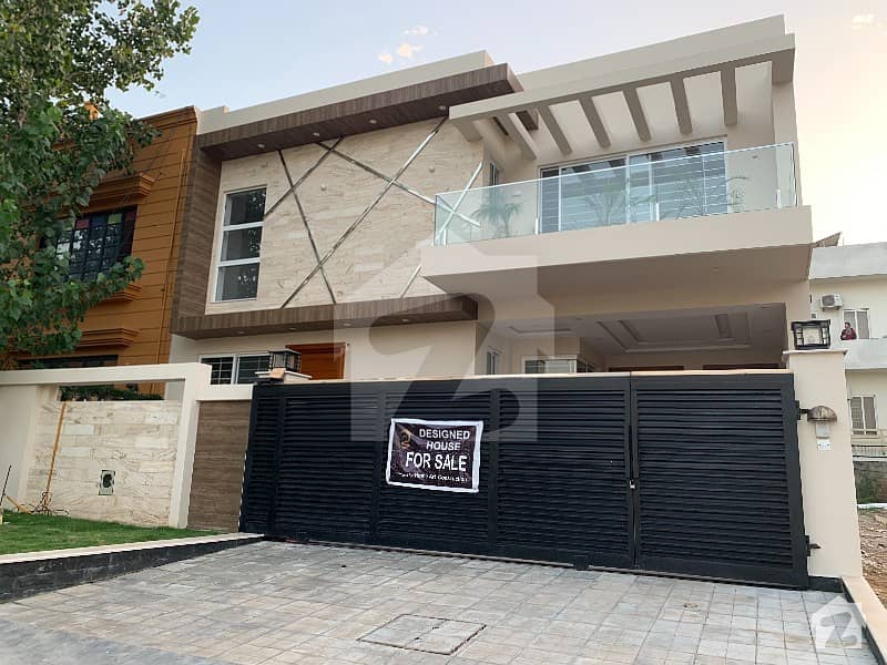 35x70 Brand New House For Sale