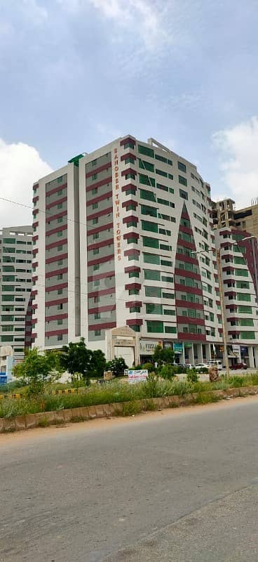 صنوبر ٹوِن ٹاور سعدی روڈ کراچی میں 3 کمروں کا 7 مرلہ فلیٹ 1 کروڑ میں برائے فروخت۔