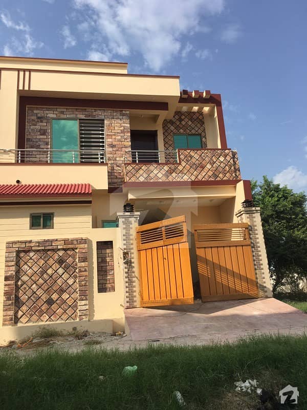 Dar-E-Islam Colony House Sized 1125  Square Feet Is Available