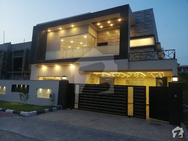 Opportunity Brand New House 1 Kanal For Sale