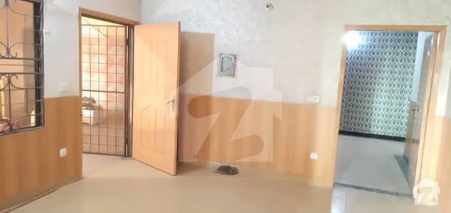 Flat Sized 1125 Square Feet Is Available For Sale In Mustafa Town Flat Sized 1125 Square Feet Is Available For Sale In Mustafa Town